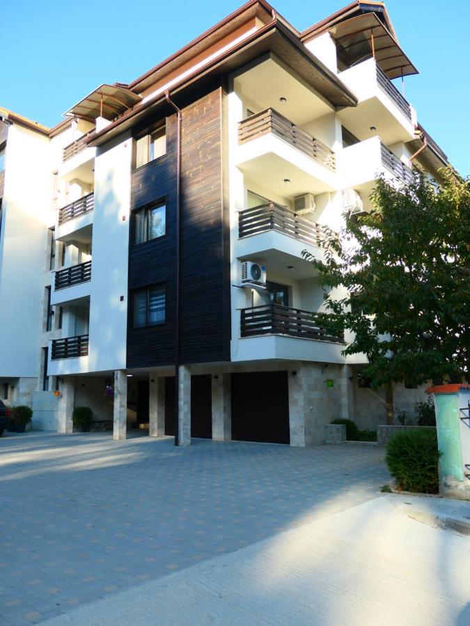 Nikol 2 Deluxe Apartamento Velingrad Exterior foto
